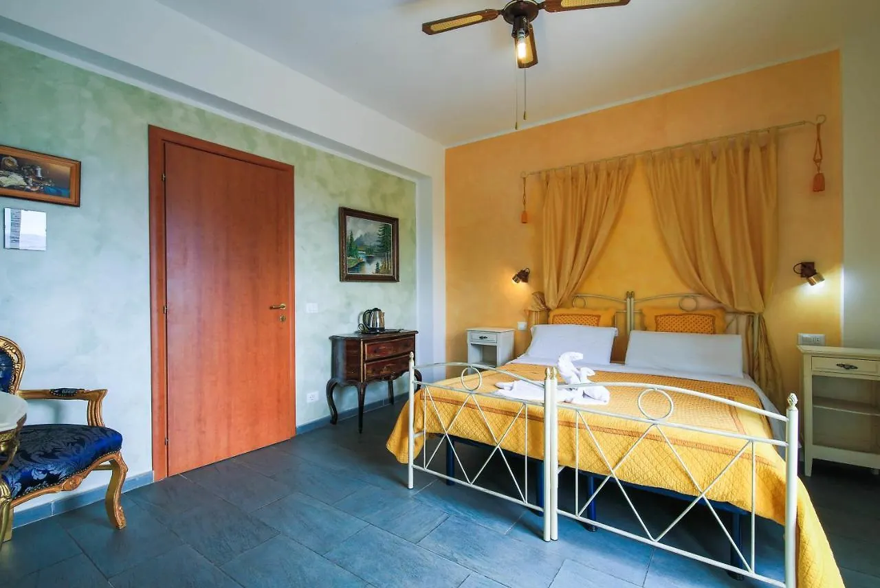 Villamir B&B Albenga 3*,